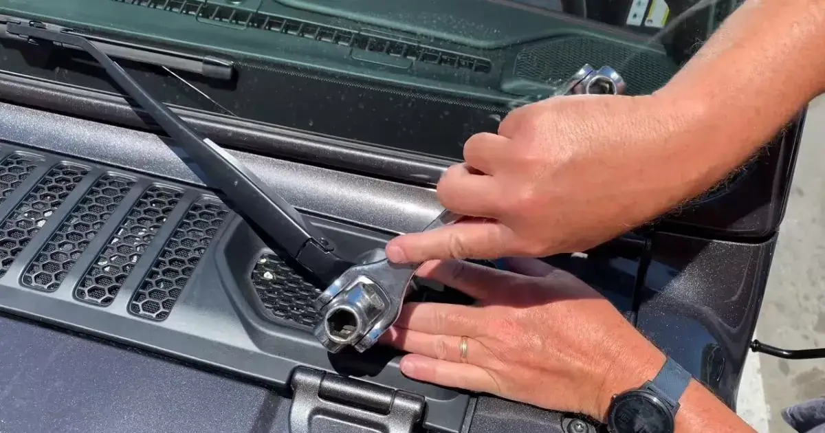 How to Fold down Windshield on Jeep Wrangler