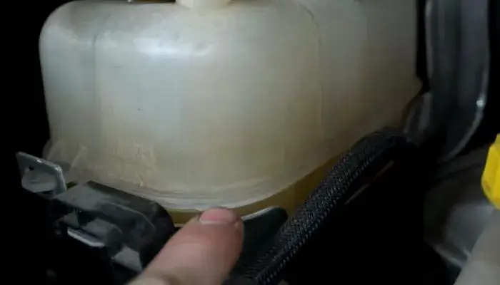 How to Check Coolant Level in a Jeep