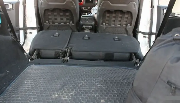 How to Choose An Air Mattress For A Jeep Wrangler